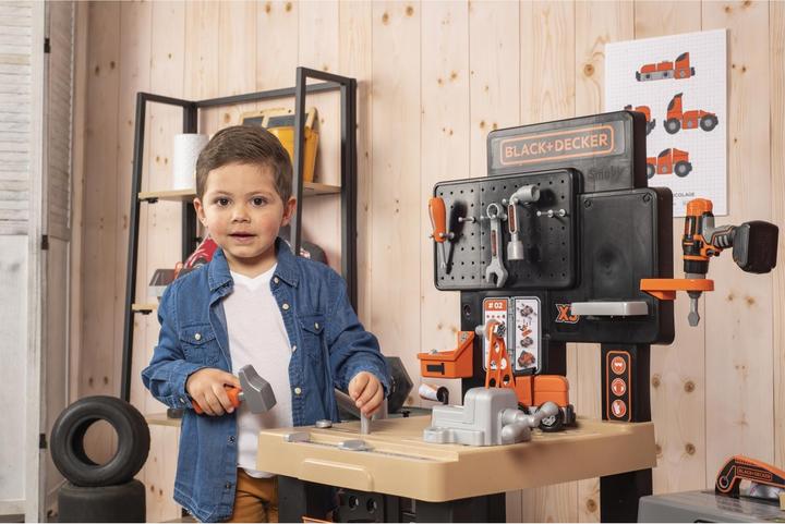 Immagine prodotto Smoby Black+Decker Mega Workbench Center