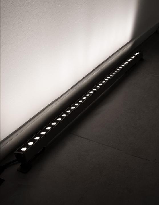 Produktbild Nova Luce WALL WASHER LED Wandstrahler Nickel 15W IP67 Warmweiss 100x2,5x3,5cm 9011102 (IP67)