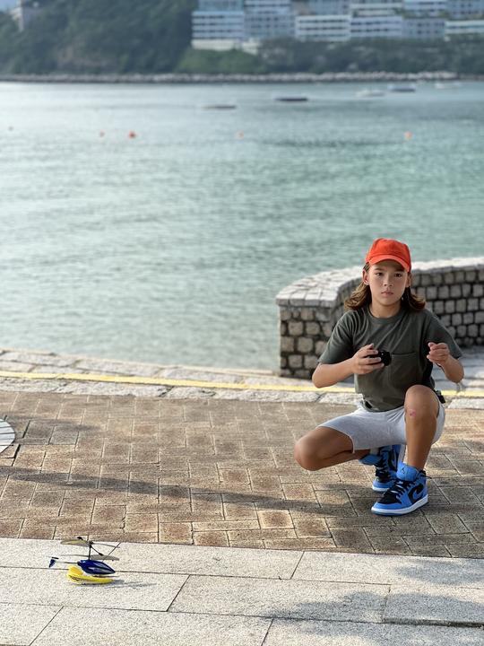 Actual product image Silverlit Phantom Race