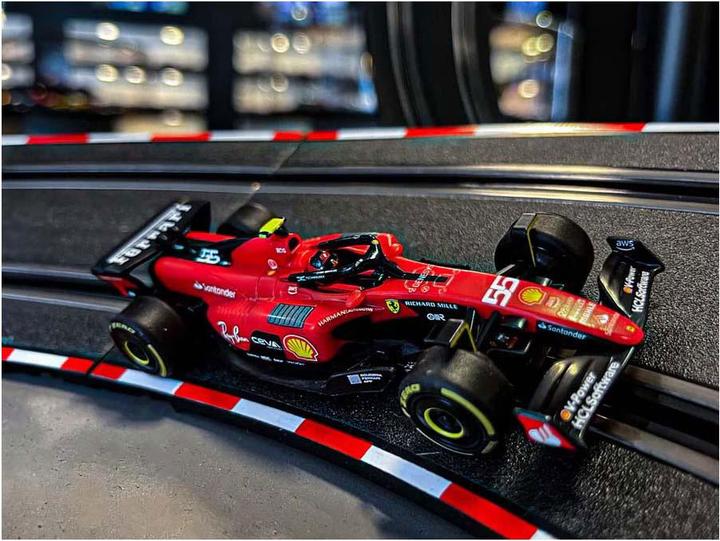 Produktbild Carrera Ferrari SF