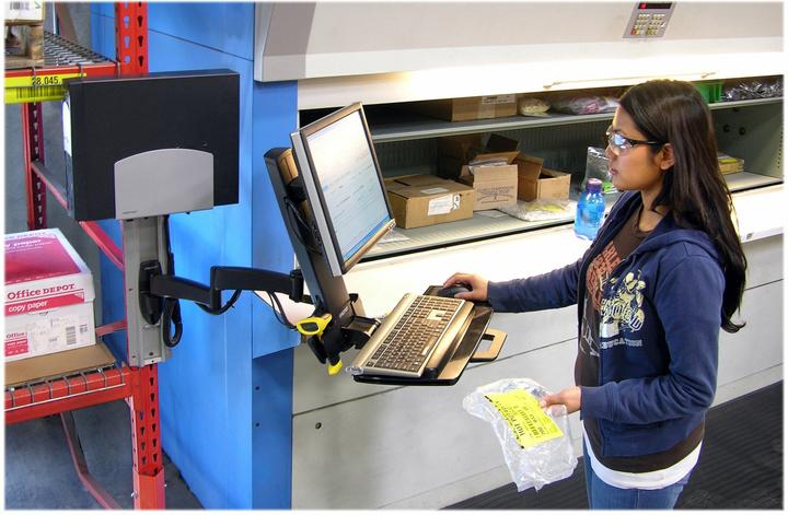 Produktbild Ergotron Combo Arm der Serie 200 (Wand, 24", 8.20 kg)