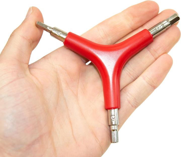 Produktbild 29BT Kit chaine vélo : 1x outil de réparation chaîne vélo + 1x set de nettoyage chaîne vélo + 1x clé alle