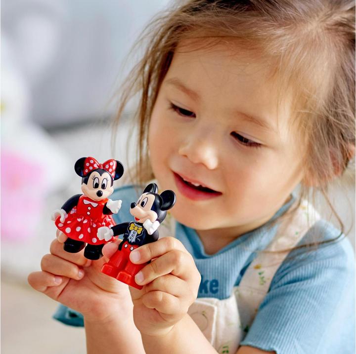 Actual product image LEGO Mickey and Minnie's Birthday Train (10941)
