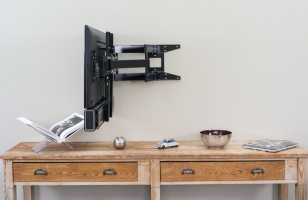 Actual product image Flexson Cantilever TV Mount for SONOS PLAYBAR (Wall, 55", 40 kg)