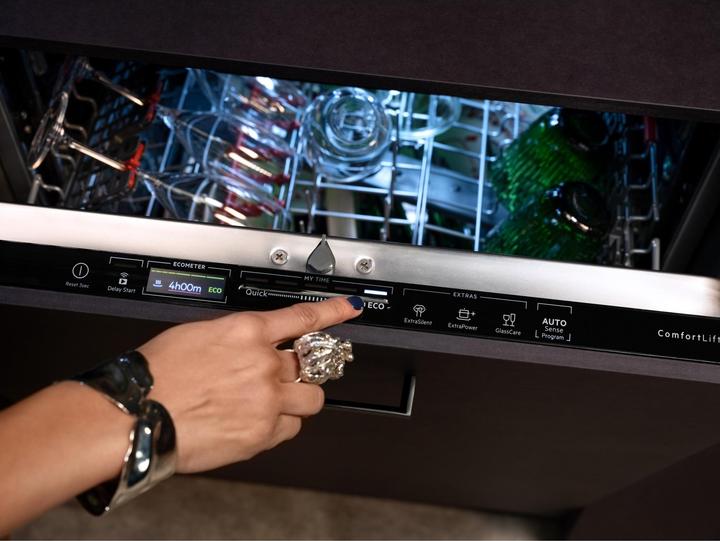 Immagine prodotto AEG 6000 SatelliteClean / Lavastoviglie completamente integrata da 60 cm di larghezza, 82 cm di