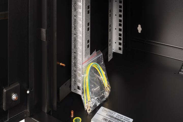 Actual product image Digitus 48,3cm 19inch wall cabinet 7U black size HxWxD 420x600x450 mm (7 RU, 19 inch rack)