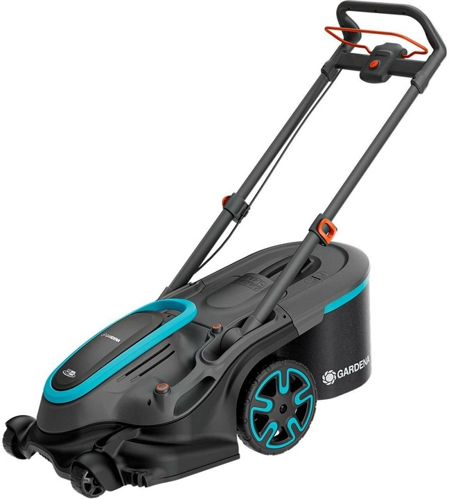 Actual product image Gardena Akku-Rasenmäher PowerMax Duo 46/36V P4A, Ready-To-Use-Set 2, 36Volt (2x18V) (schwarz/grau, 2x Li-Ion (Rechargeable battery operated)