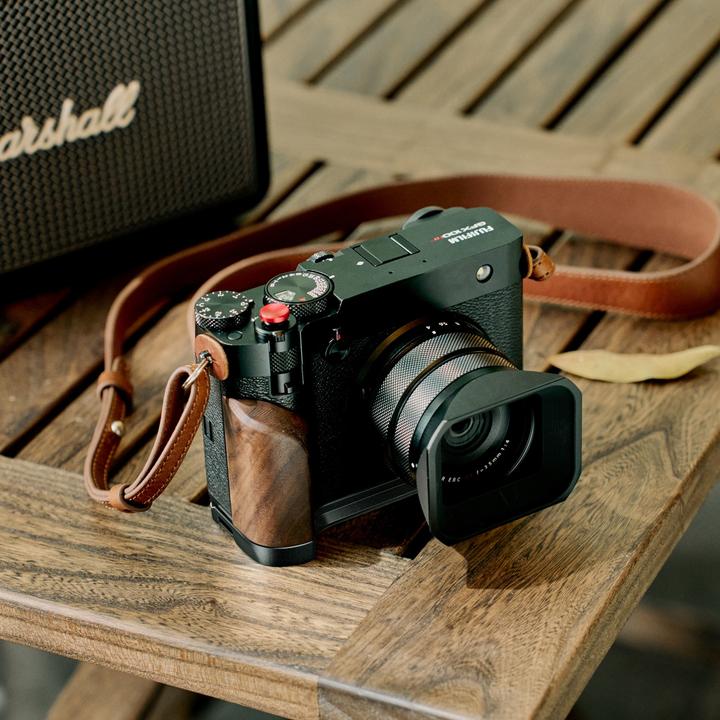 Image du produit SmallRig L-Winkel mit Holzgriff für FUJIFILM GFX100RF Schwarz (Cage)