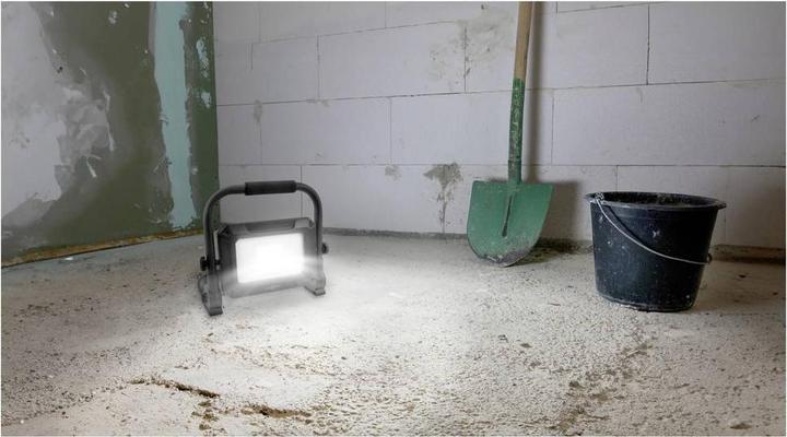 Produktbild Ansmann Arbeitsstrahler FL30W 18V 30W wiederaufladbar (3000 lm)