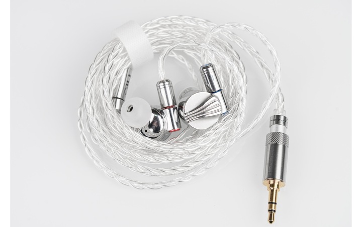 Produktbild FiiO FD5 (ANC, Kabelgebunden)
