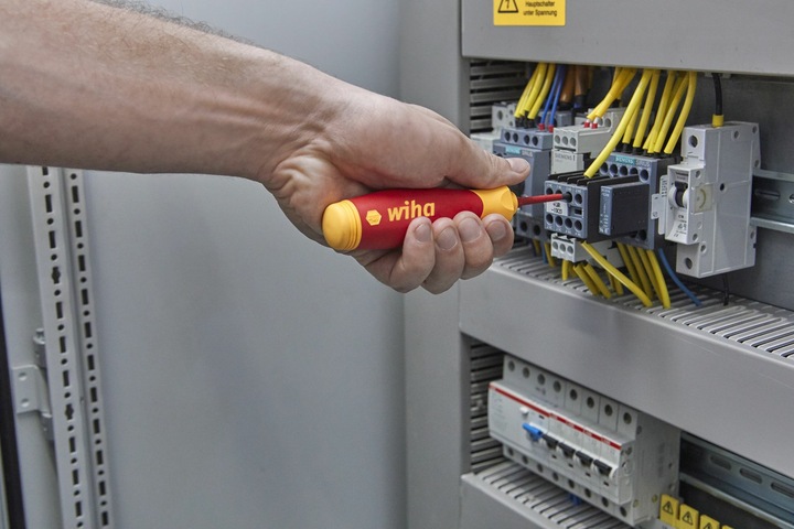 Productafbeelding Wiha Schroevendraaierset gemengd PocketMax elektrisch 4 st. met opbergbare bitset (Gleuf)