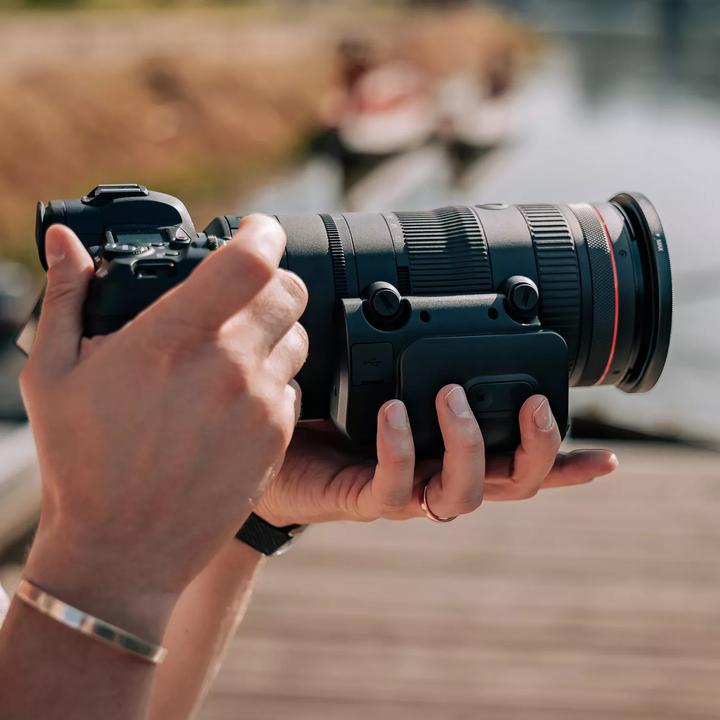 Actual product image Canon Zoom adapter PZ-E2