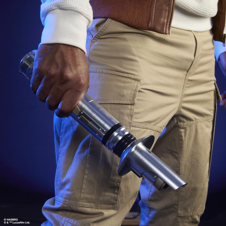 Produktbild Star Wars Force FX Elite Ezra Bridger Lightsaber