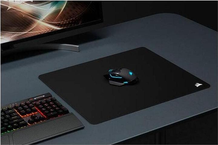 Actual product image Corsair MM200 Pro (XL)