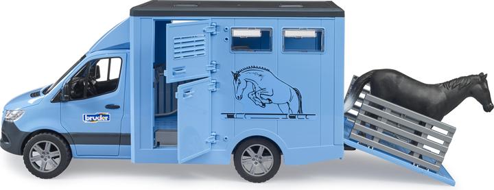 Actual product image Bruder MB Sprinter animal transporter with 1 horse