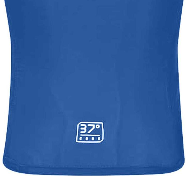 Actual product image Umbro Core Base Layer Top Long Sleeve (128)