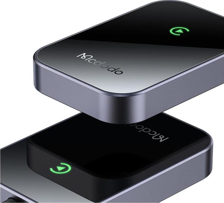 Actual product image Mcdodo CarPlay wireless adapter with USB cable CA-7210 black