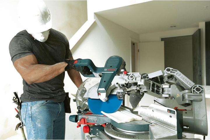 Actual product image Bosch Professional Mitre saw GCM 10 GDJ
