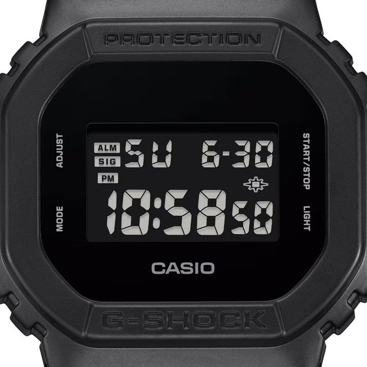 Productafbeelding G-Shock DW-5600 (Digitaal horloge, Sporthorloge, Duikhorloge, 43 mm)
