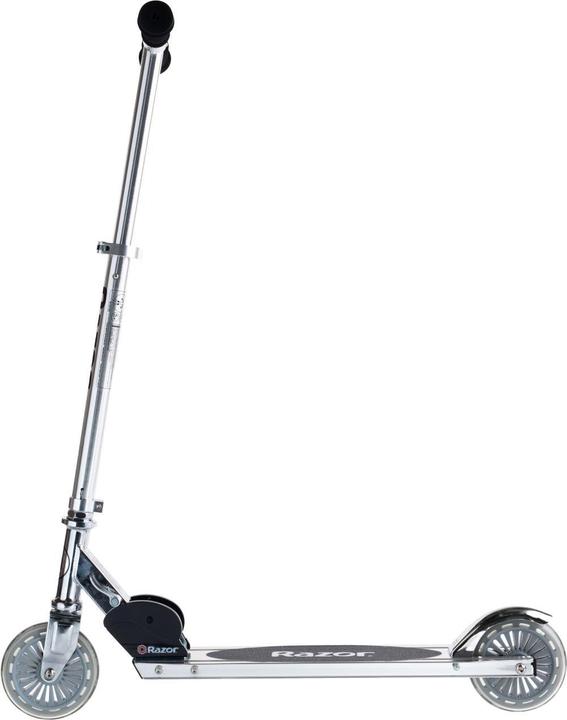 Actual product image Razor A125