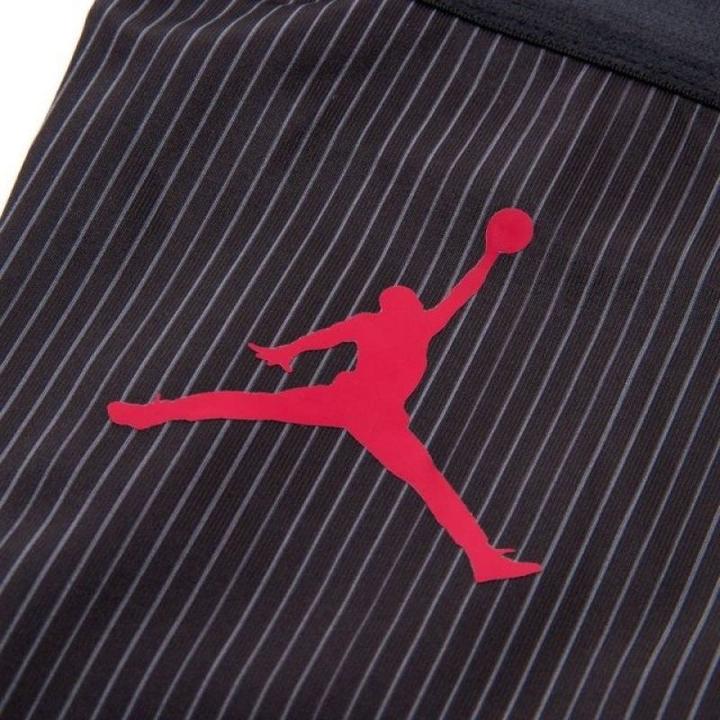 Produktbild Nike Jordan Legend Sleeve