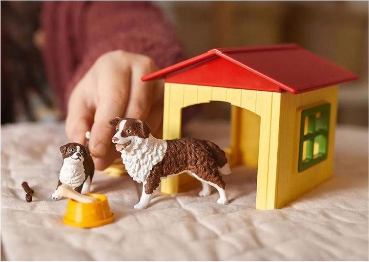 Actual product image Schleich Play set doghouse