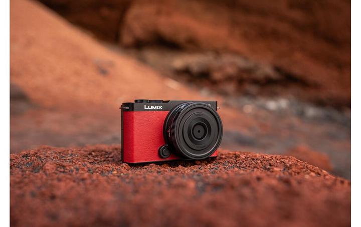 Produktbild Panasonic Lumix S 26mm f/8 (L-Mount, Vollformat)