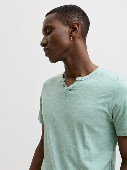 Produktbild Jack & Jones Jjesplit Neck Tee Ss Noos (M)