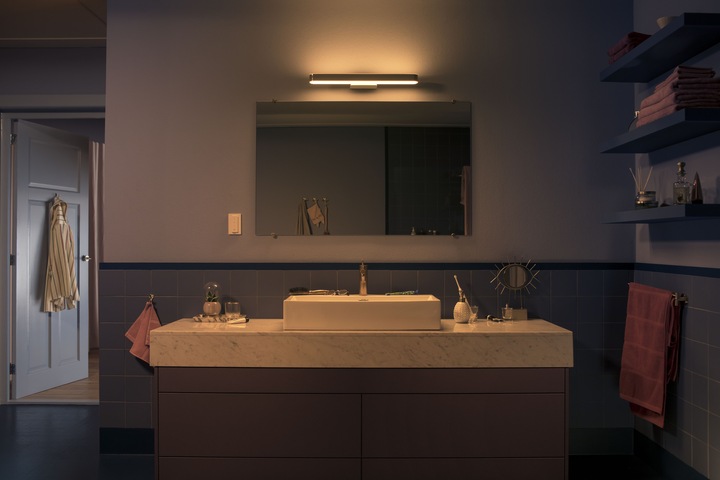 Produktbild Philips Hue myBathroom Adore Basis BT (3000 lm)
