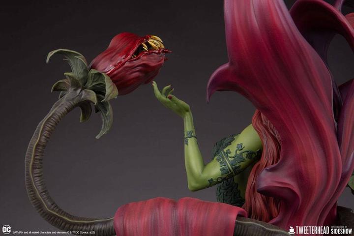 Produktbild Tweeterhead DC Comics statuette Poison Ivy Variant 36 cm