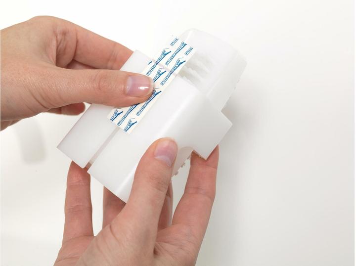 Actual product image tesa Powerstrips