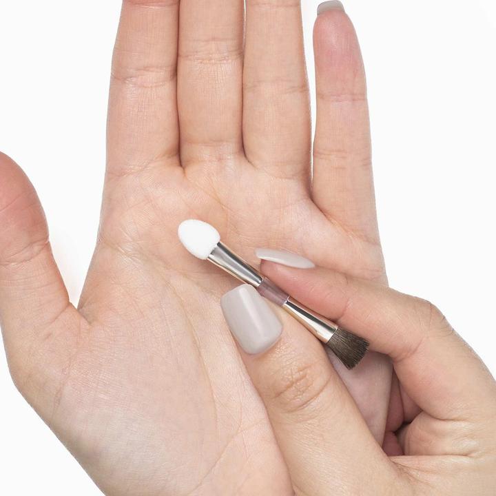 Actual product image Artdeco Double Brush (Eye shadow)