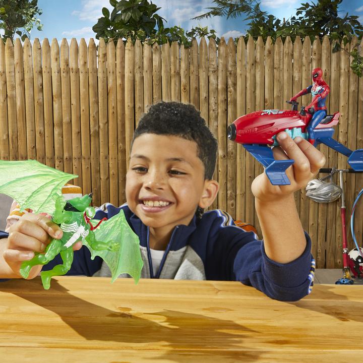 Actual product image Hasbro Spiderman Web Splashers Vehicle Spider-Man Jet Splasher