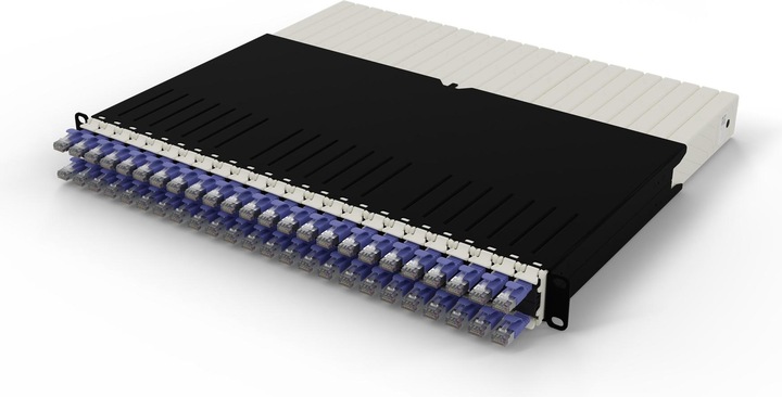 Image du produit PATCHBOX one / 8RU / Cat 6A, STP, 0.8 m, Violet (STP, CAT6a, 0.80 m)