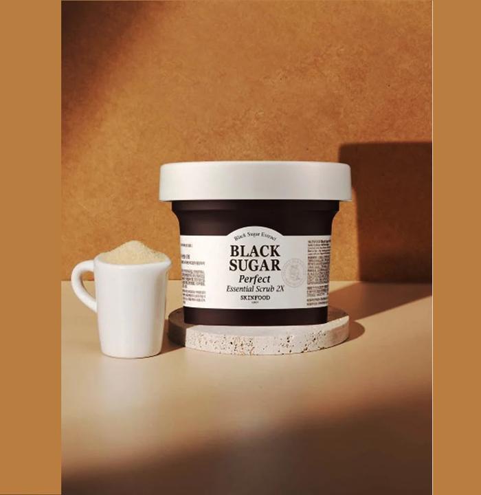 Produktbild Skinfood Black Sugar Perfect Essential Scrub 2X 20g (210 ml)