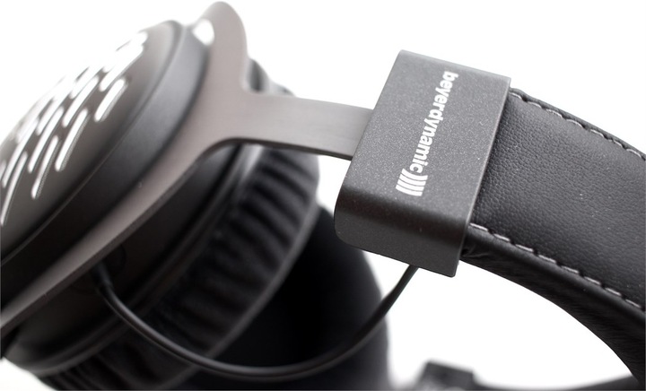 Actual product image Beyerdynamic DT 1990 Pro (No noise cancelling, Cable)