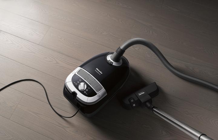 Image du produit Miele Ligne électrique noire C2 complète