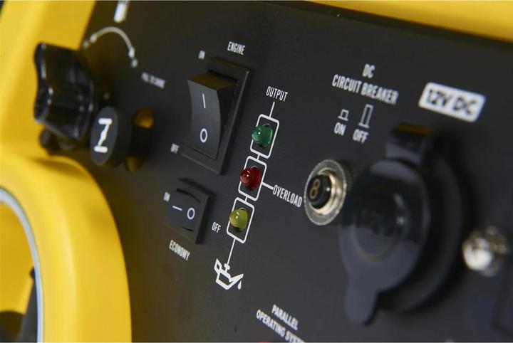 Actual product image Champion Power Equipment Generator Inverter 73001I-E-EU 3100W 2x230V (3500 W, 6 l)