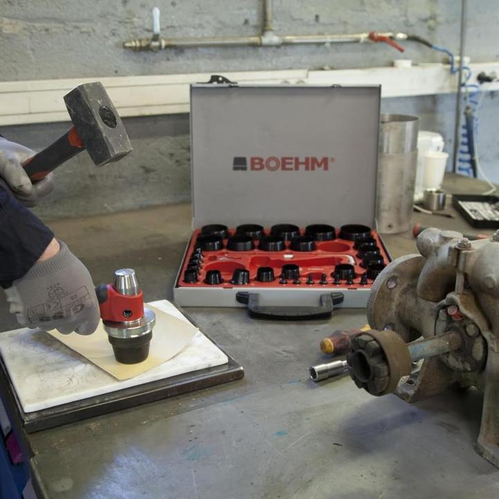 Actual product image Boehm Ring punching tool set complete in container