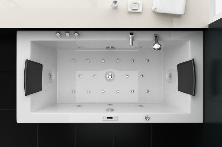 Jet-Line Whirlpool 2 Personen Villa Eugenie mit LED
