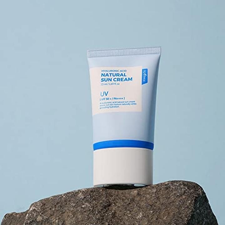 Immagine prodotto Isntree Crema Solare Naturale All'Acido Ialuronico (Crema solare, SPF 50, 50 ml)