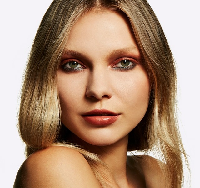 Actual product image MAC Cosmetics Pro Longwear Concealer (DN20)