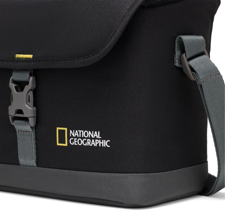 Actual product image National Geographic Camera Bag Medium Black (Camera shoulder bag, 6.25 l)