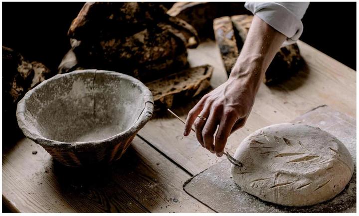 Immagine prodotto Sauerteig. Gutes Brot backen (Tedesco, Casper André Lugg, Martin Ivar Hveem Fjeld, 2021)
