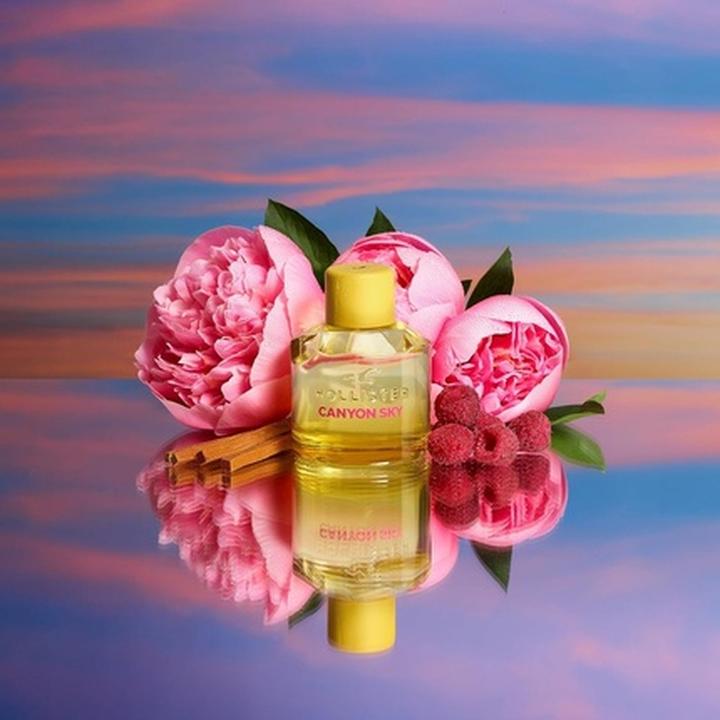 Actual product image Hollister Canyon Sky For Her - EDP - 100 ml (Eau de parfum, 100 ml)