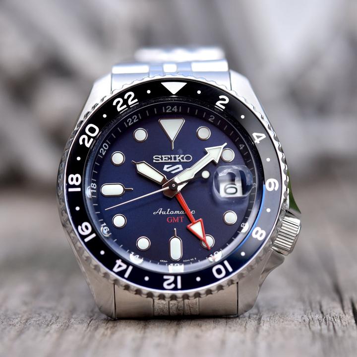Image du produit Seiko 5 Sports GMT (Montre analogique, 42 mm)