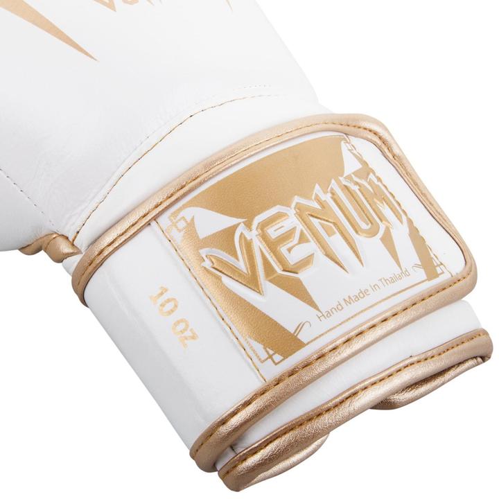 Actual product image Venum Giant 3.0 Boxing Gloves - Nappa Leather white/gold (16 OZ, One size)