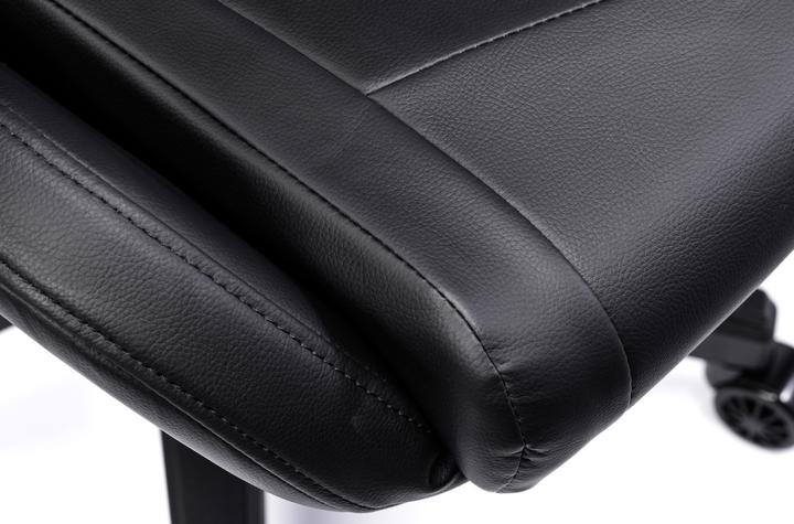 Actual product image Blackstorm Throne Gaming Chair, black