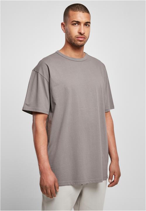 Actual product image Urban Classics Organic Basic Tee (L)
