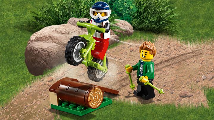 Image du produit LEGO Ensemble de figurines - Les aventures en plein air (60202, LEGO City)